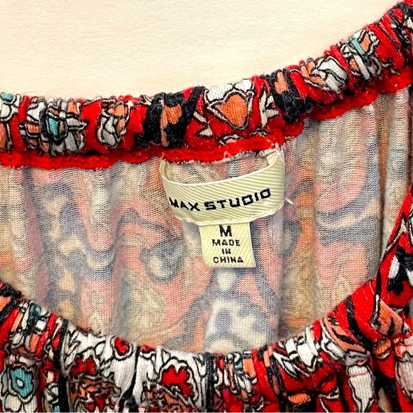 Max Studio Women’s Red & Black Paisley Halter Sleeveless Tank Top Sz M - Picture 3 of 7